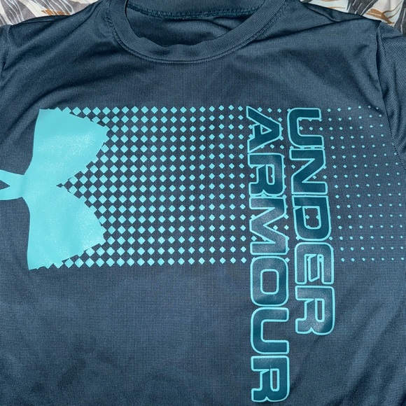 Under armour - Picture 2 of 2